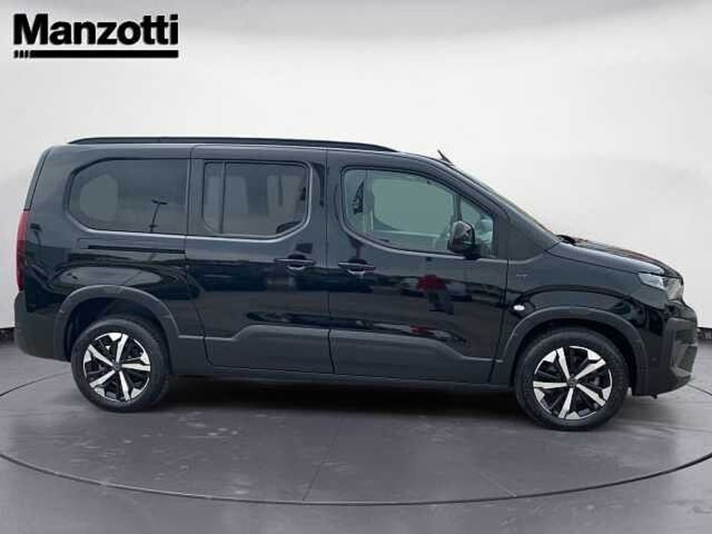 Peugeot Rifter nuova a Treviso (4)