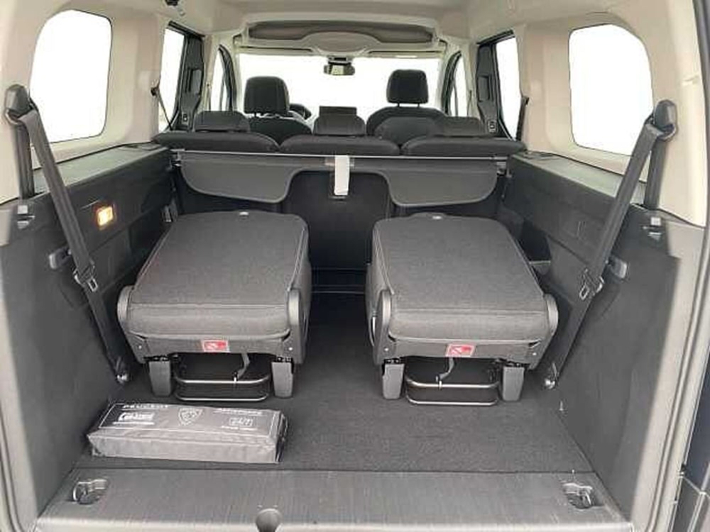 Peugeot Rifter nuova a Treviso (6)