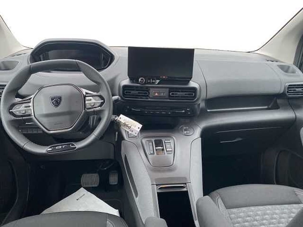 Peugeot Rifter nuova a Treviso (8)