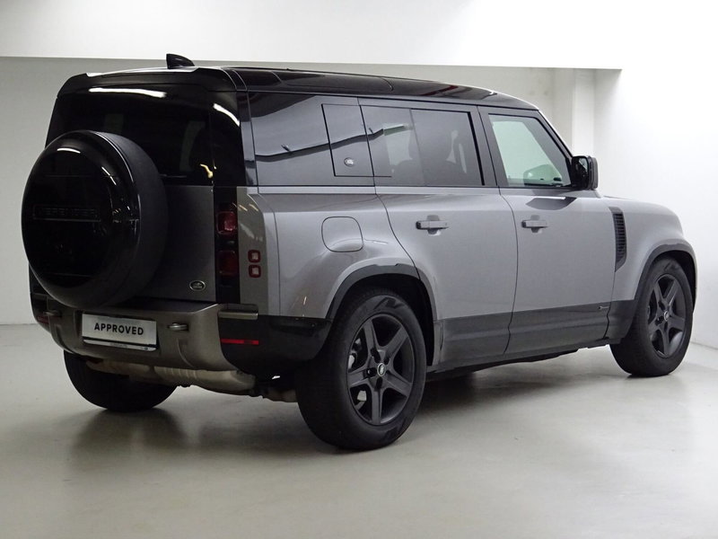 Land Rover Defender usata a Como (2)