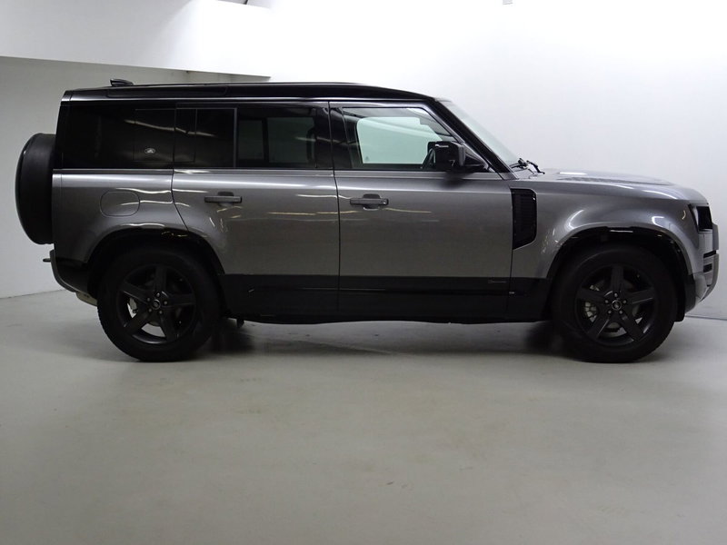 Land Rover Defender usata a Como (6)