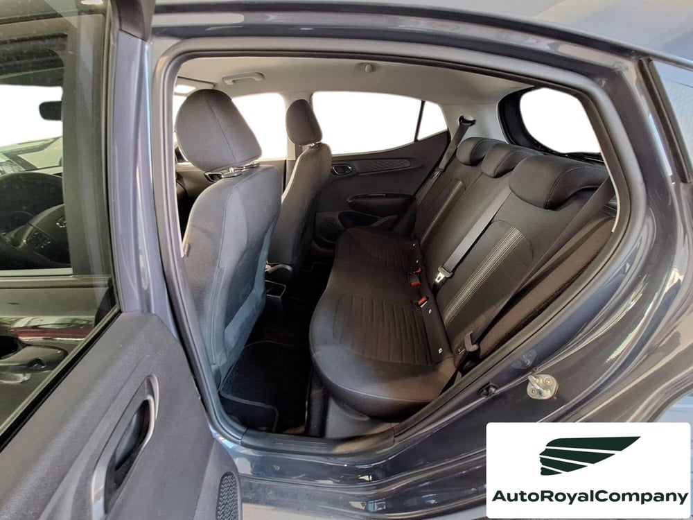 Hyundai i10 usata a Roma (7)