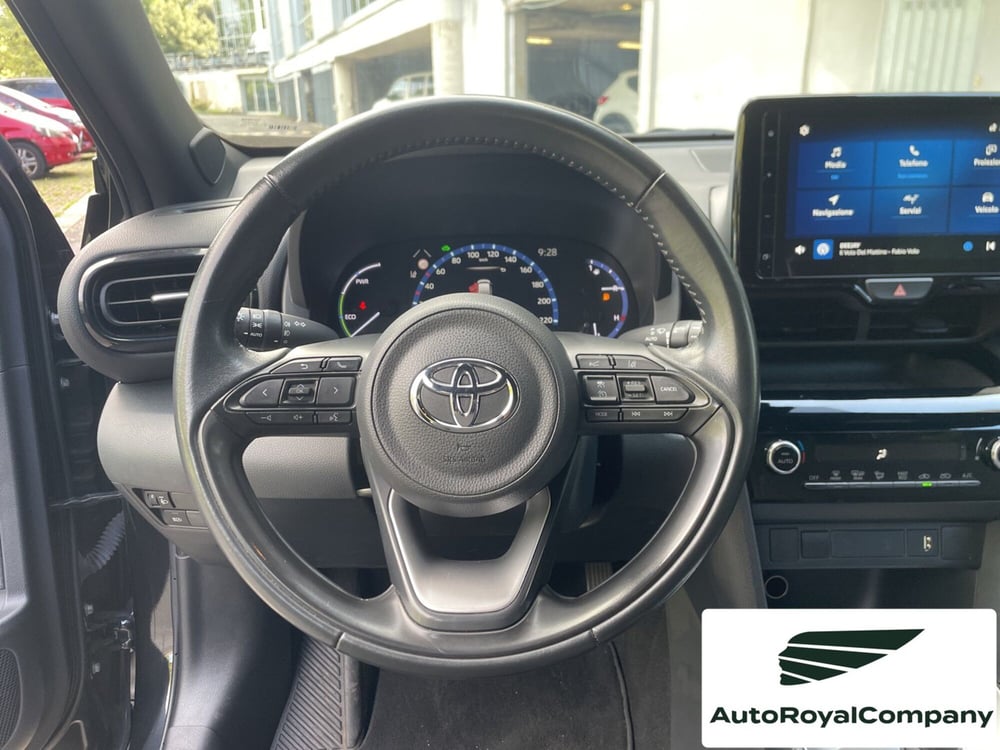 Toyota Yaris Cross usata a Roma (13)