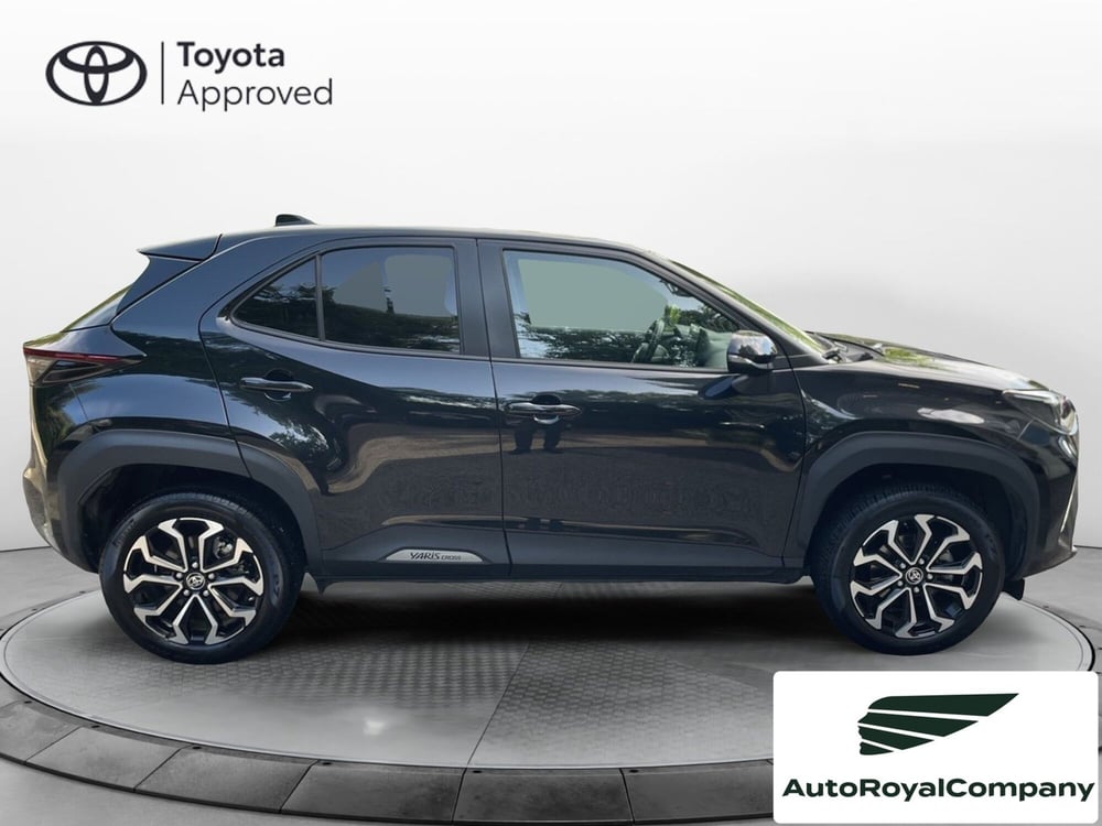 Toyota Yaris Cross usata a Roma (7)
