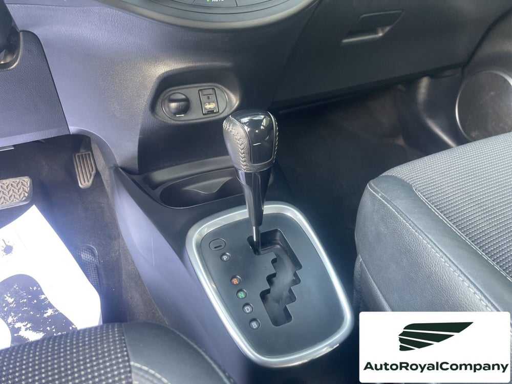 Toyota Yaris usata a Roma (13)
