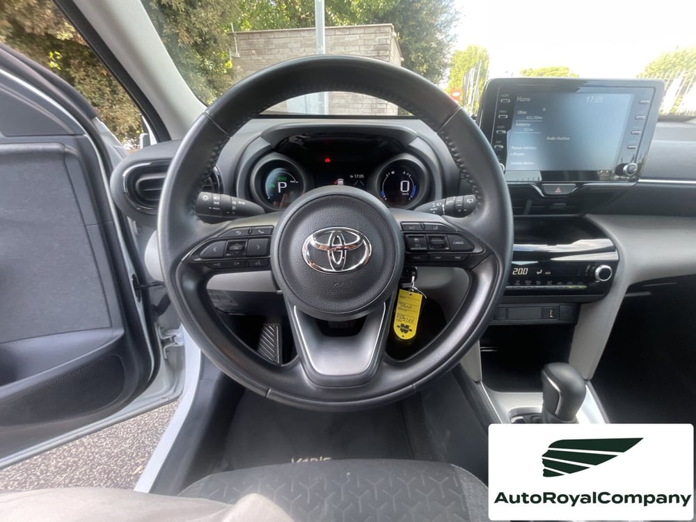 Toyota Yaris Cross usata a Roma (12)