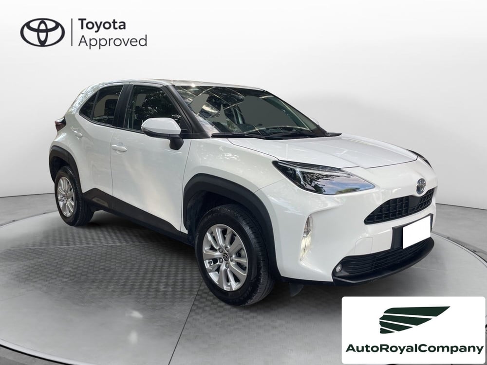 Toyota Yaris Cross usata a Roma (7)