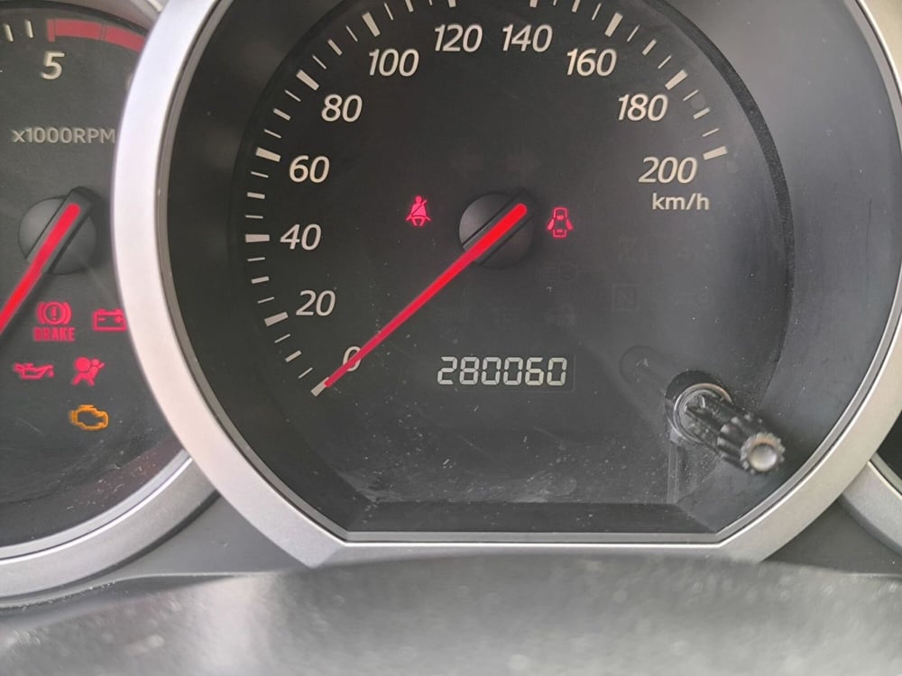 Suzuki Grand Vitara usata a Udine (13)