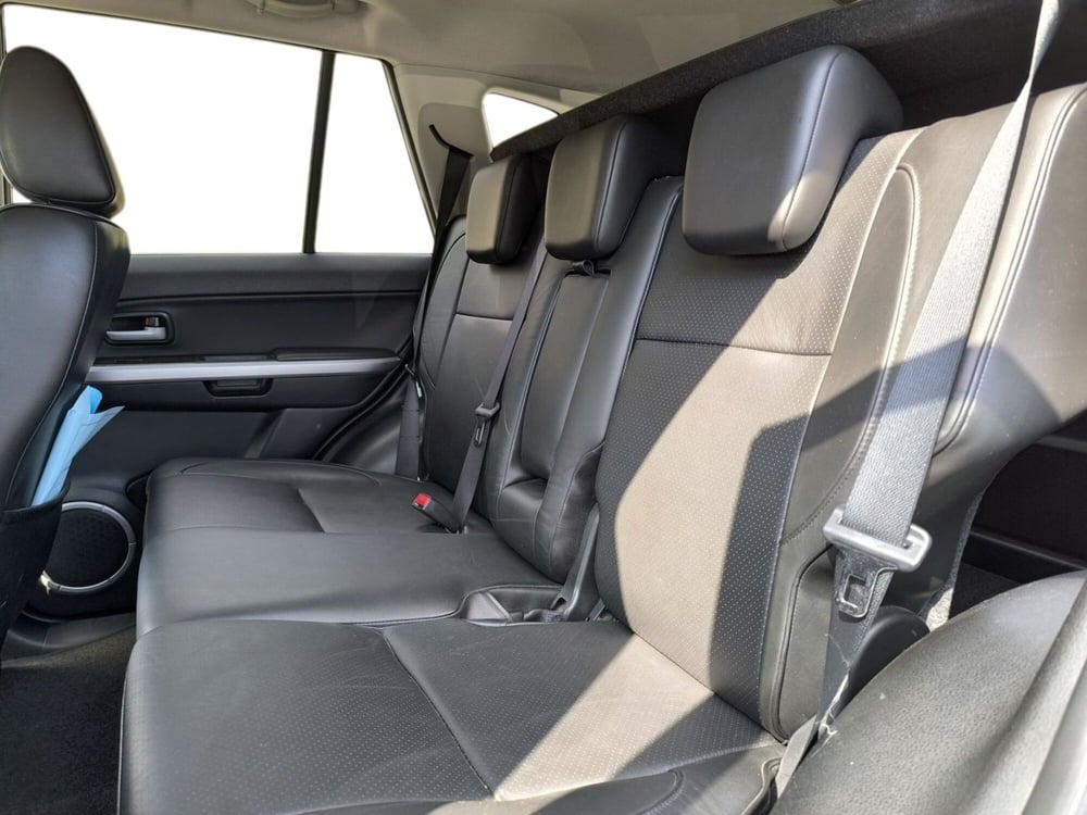 Suzuki Grand Vitara usata a Udine (9)