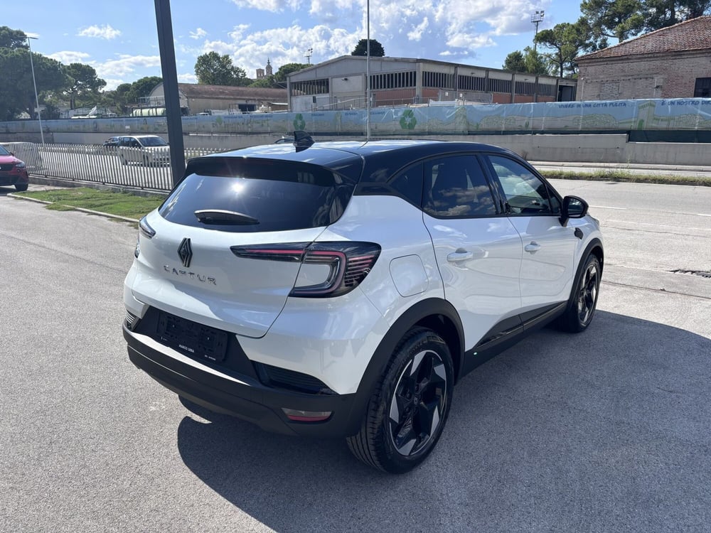 Renault Captur nuova a Ancona (5)