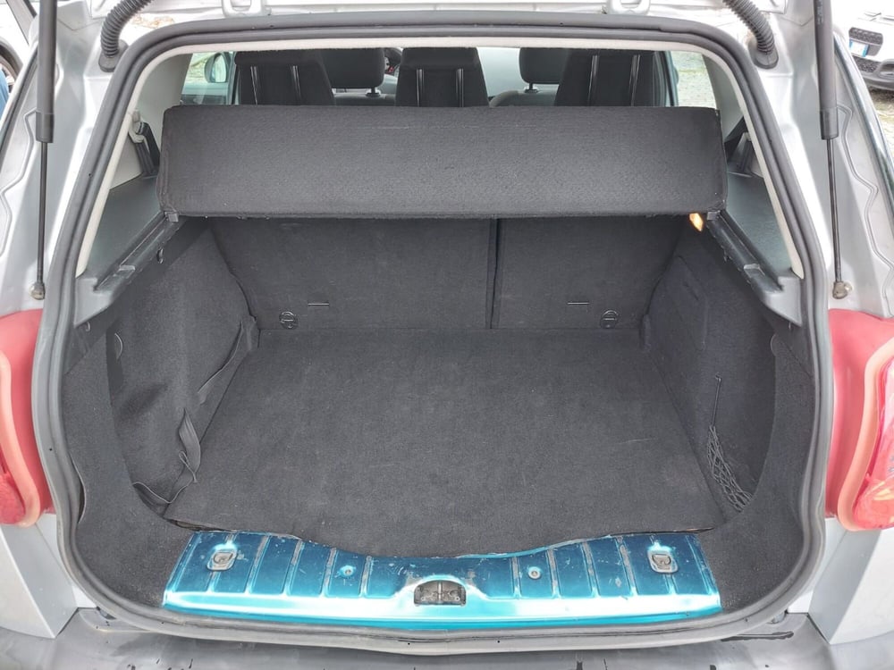 Peugeot 207 SW usata a Pavia (5)