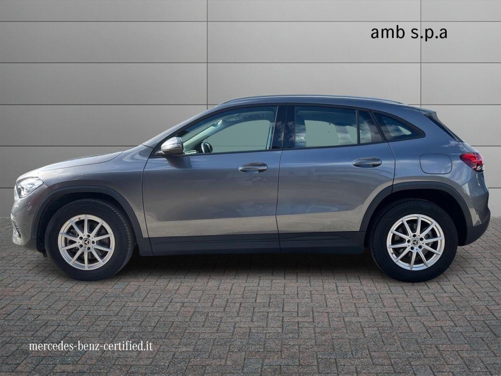 Mercedes-Benz GLA SUV usata a Napoli (6)