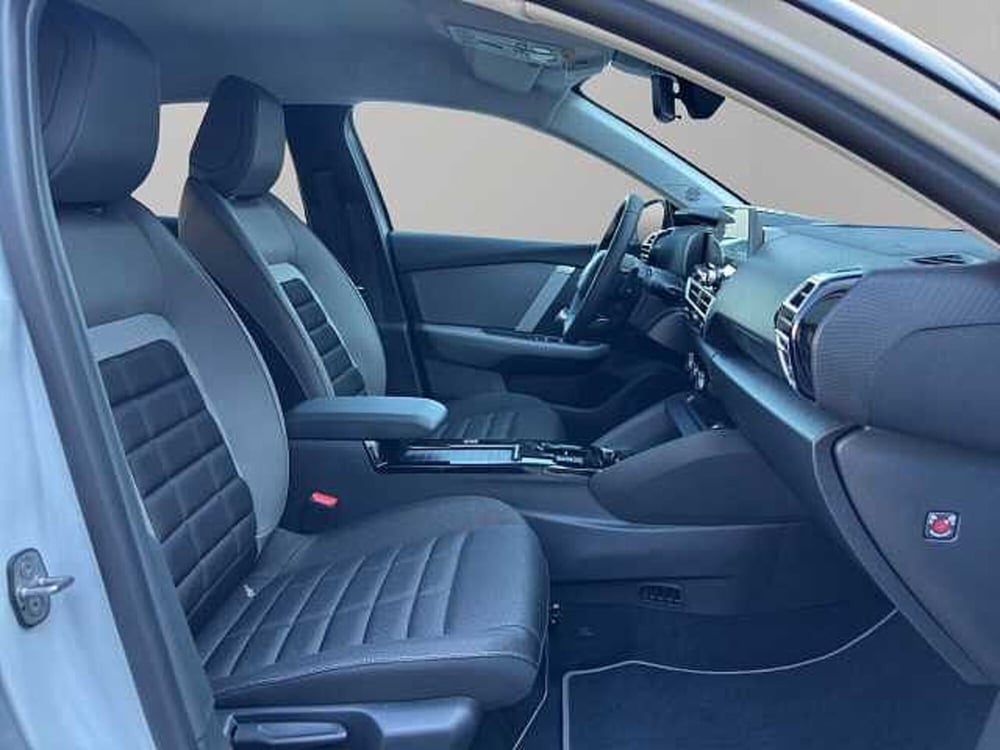 Citroen C4 nuova a Vibo Valentia (13)