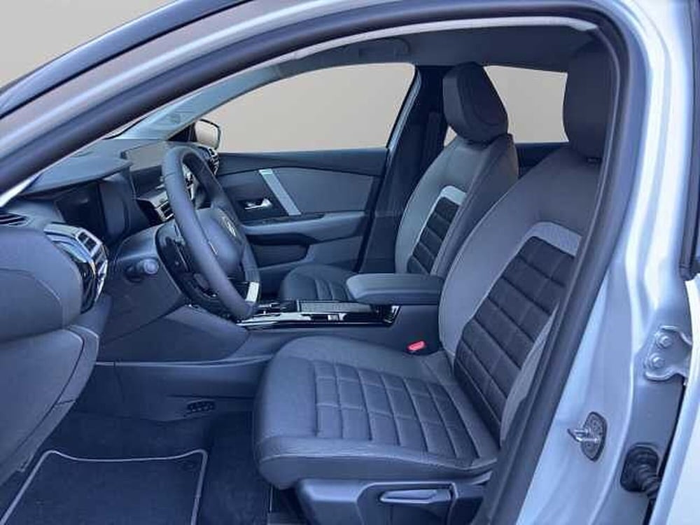 Citroen C4 nuova a Vibo Valentia (14)