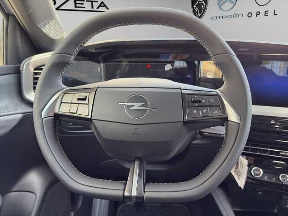 Opel Mokka nuova a Vibo Valentia (11)