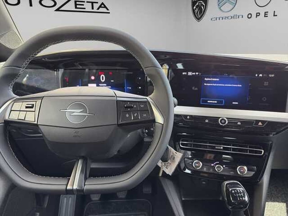 Opel Mokka nuova a Vibo Valentia (13)