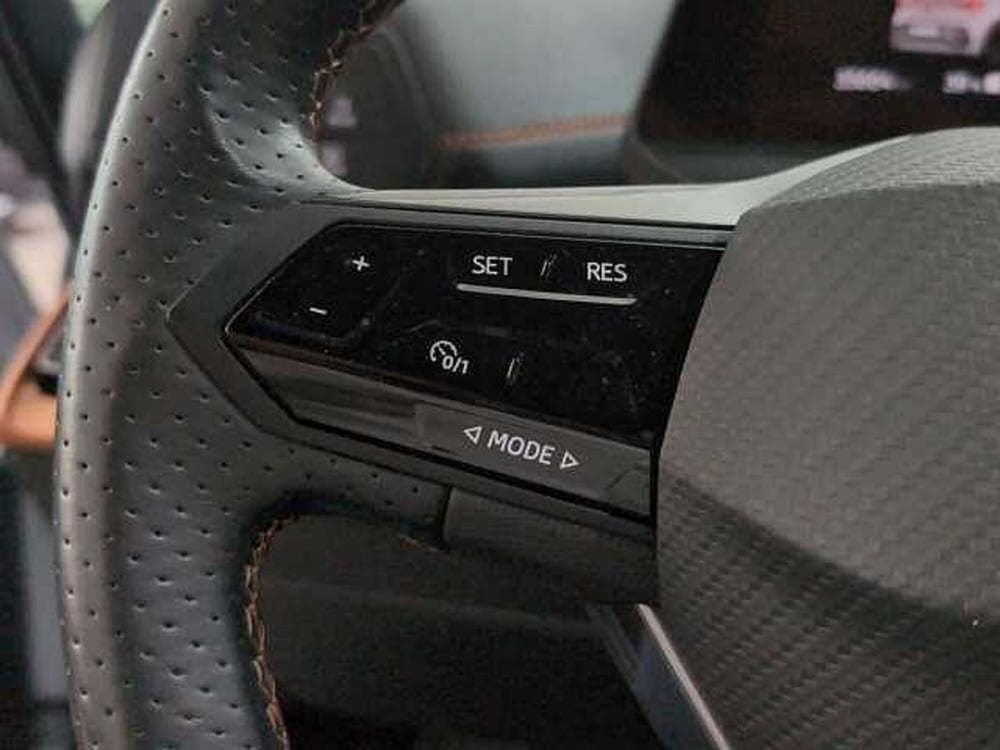 Cupra Born usata a Varese (11)