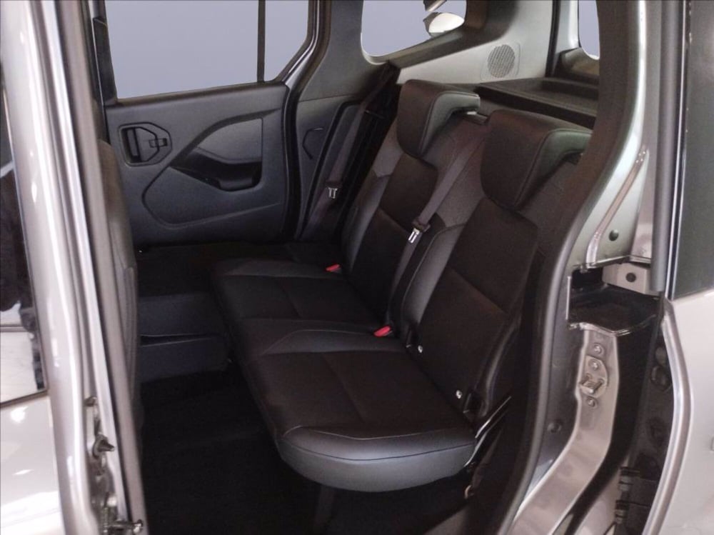 Nissan Townstar nuova a Milano (12)