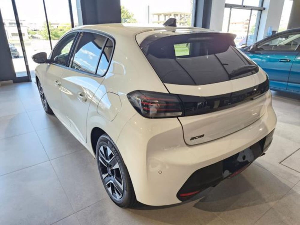 Peugeot 208 nuova a Salerno (7)