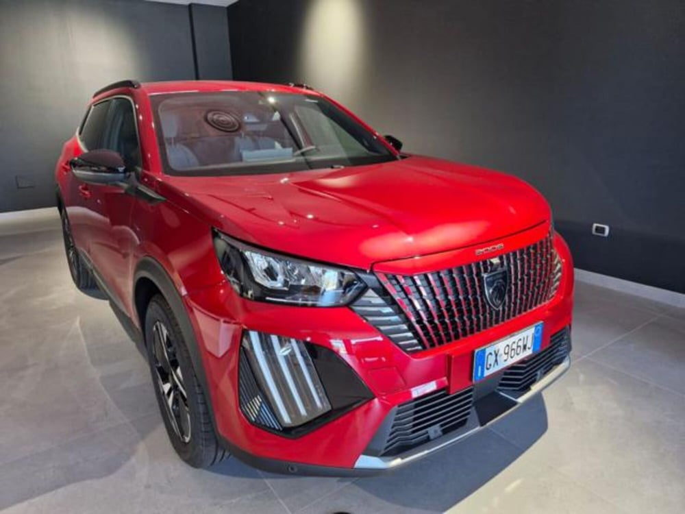 Peugeot 2008 nuova a Salerno (3)