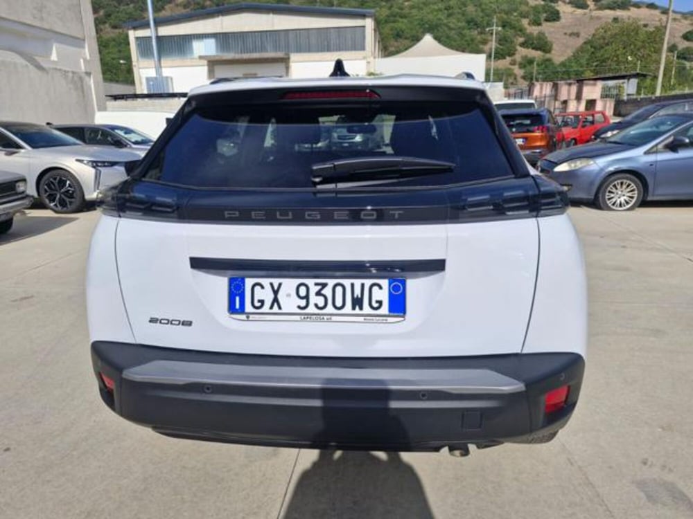 Peugeot 2008 nuova a Salerno (5)