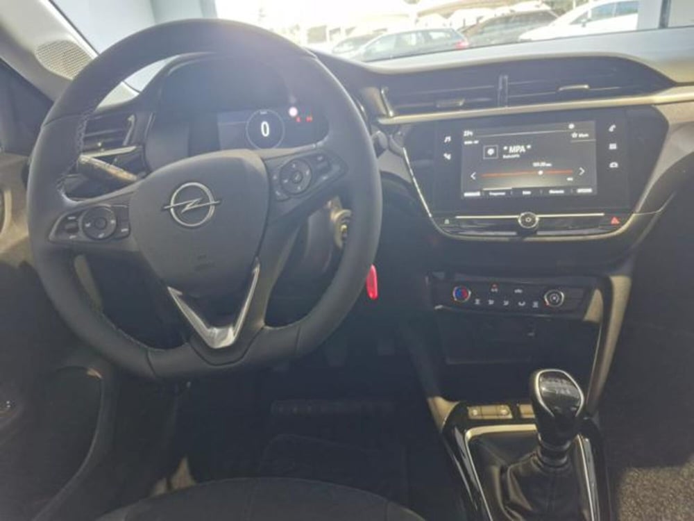 Opel Corsa nuova a Salerno (16)