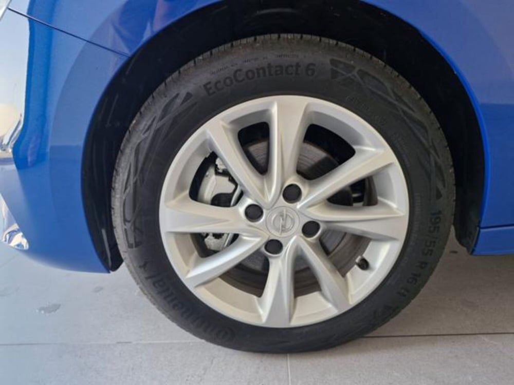 Opel Corsa nuova a Salerno (9)