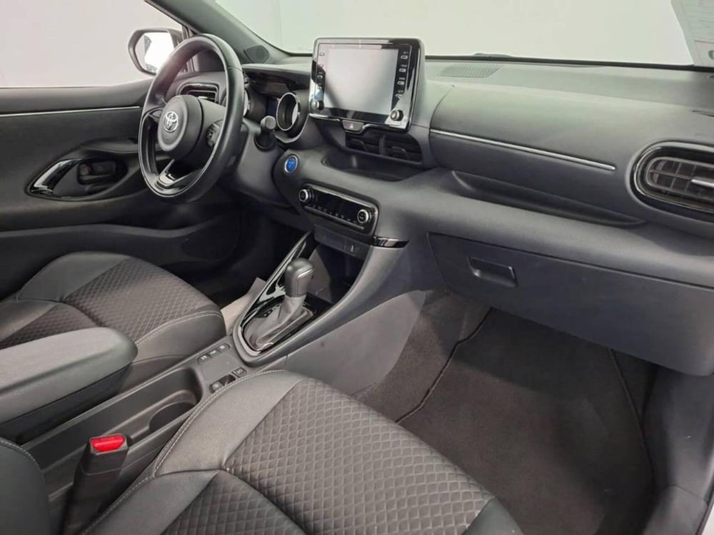Toyota Yaris Cross usata a Torino (14)