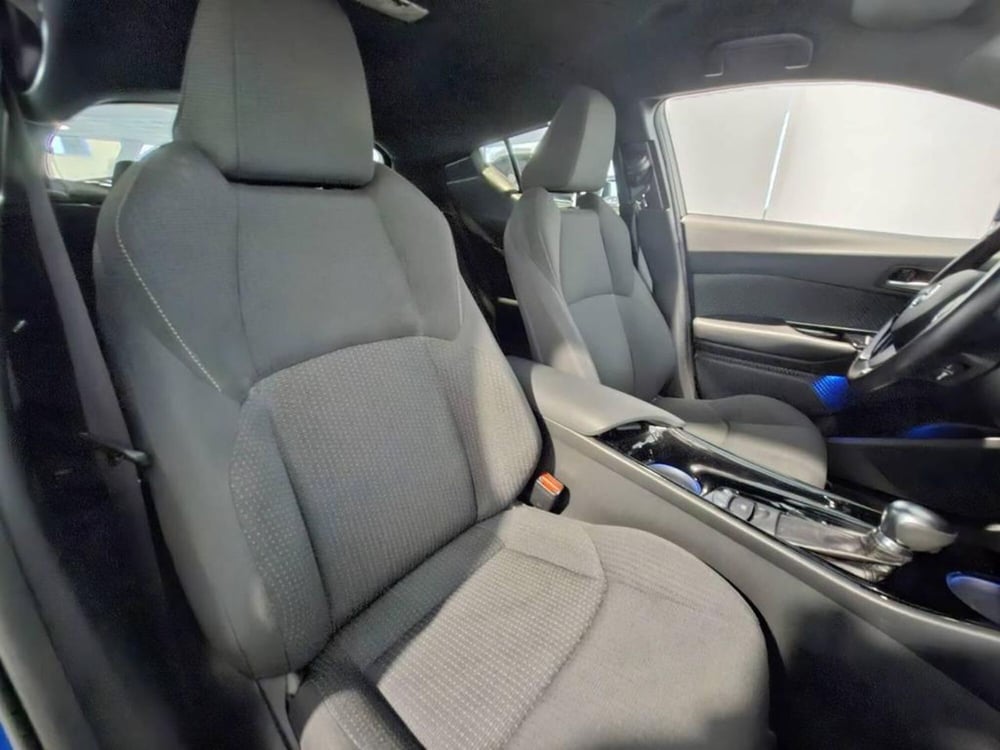 Toyota Toyota C-HR usata a Torino (13)