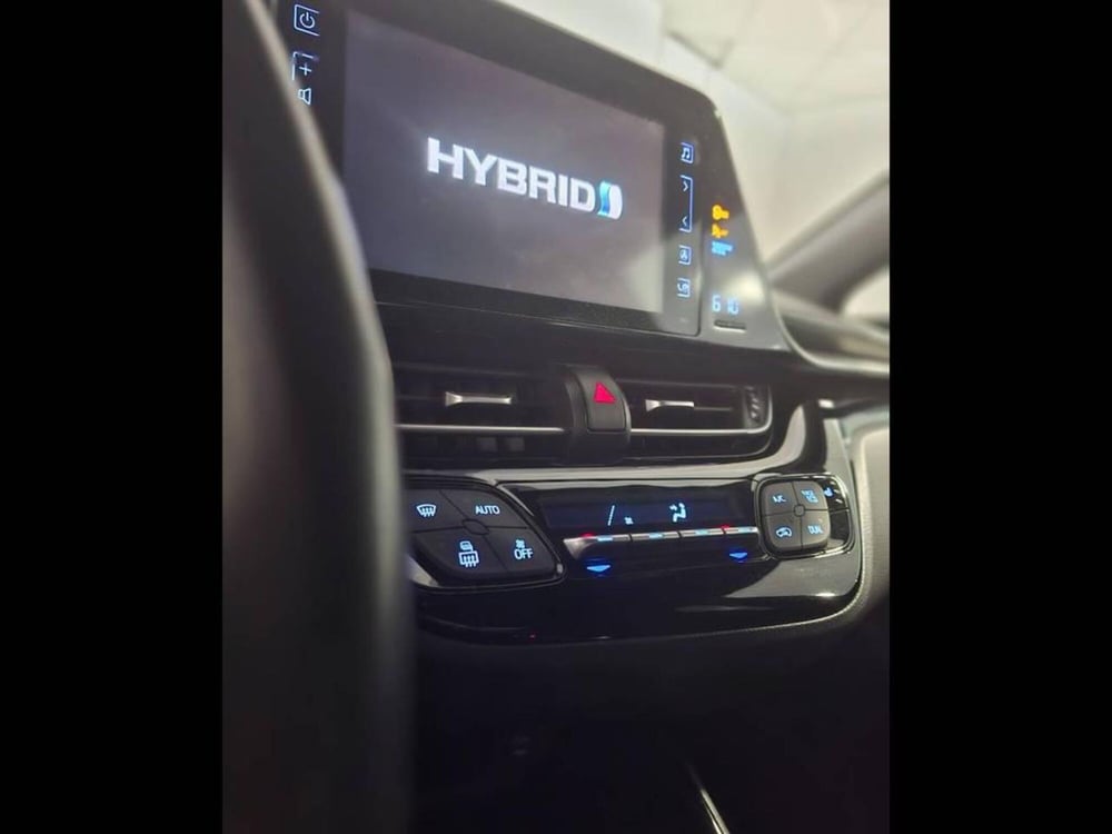 Toyota Toyota C-HR usata a Torino (7)