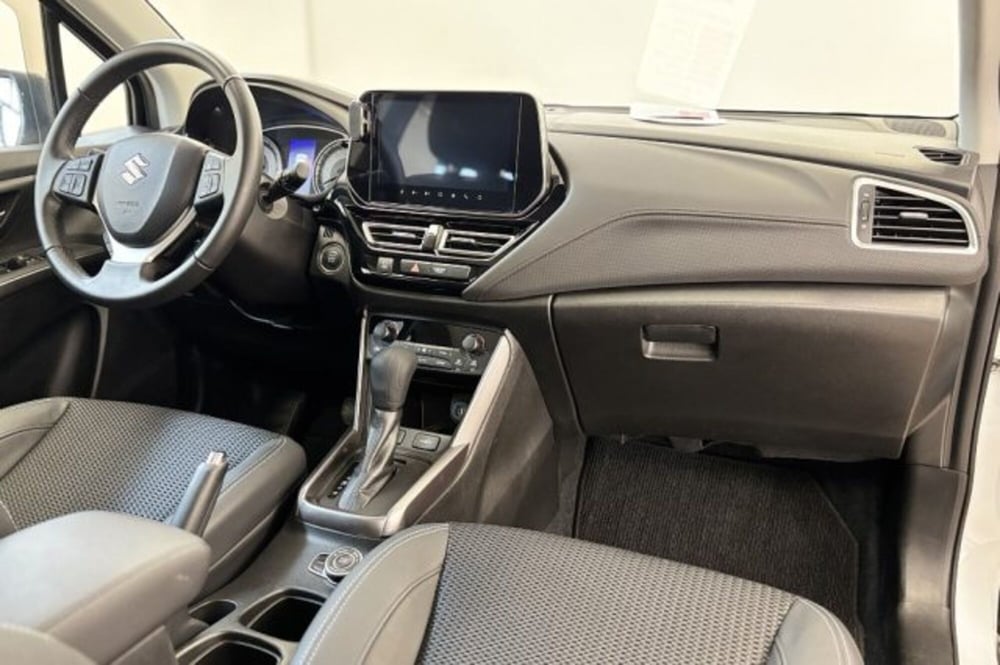 Suzuki S-Cross usata a Latina (9)