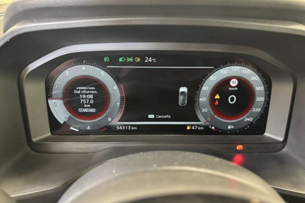 Nissan Qashqai usata a Latina (13)