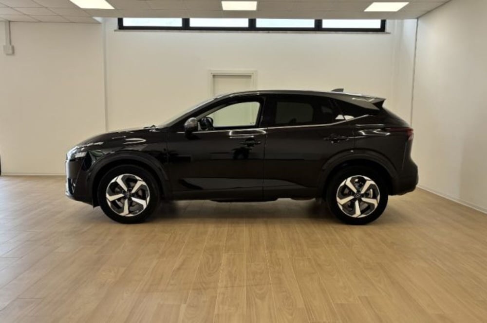 Nissan Qashqai usata a Latina (4)
