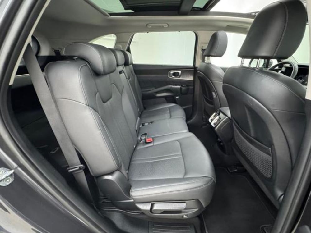Kia Sorento usata a Como (5)