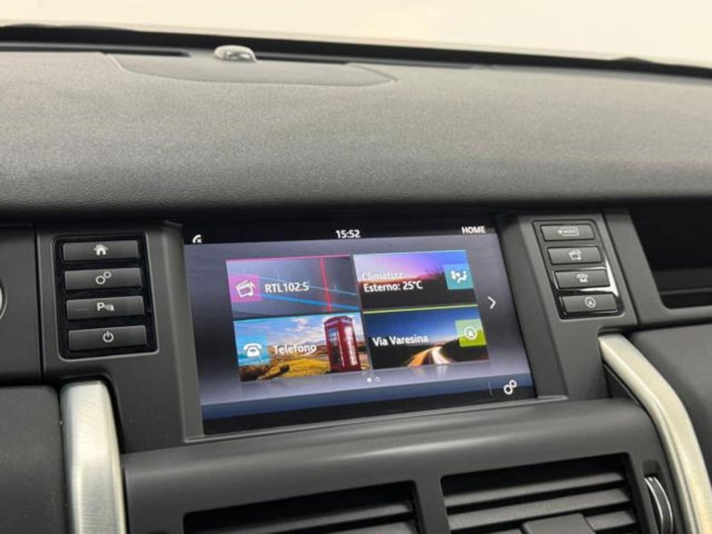 Land Rover Discovery Sport usata a Como (13)