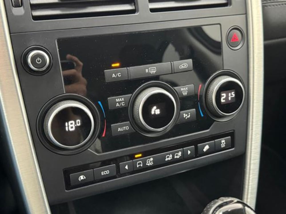 Land Rover Discovery Sport usata a Como (16)