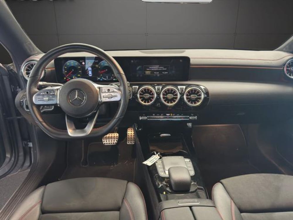 Mercedes-Benz CLA usata a Milano (8)