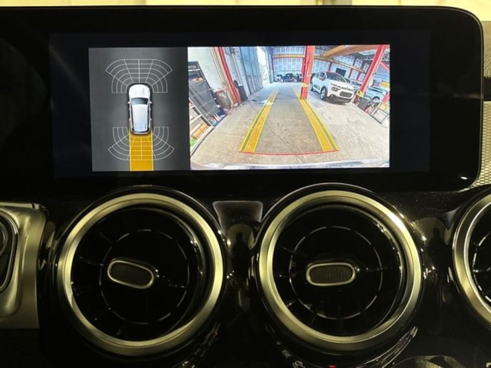 Mercedes-Benz GLB usata a Bologna (12)