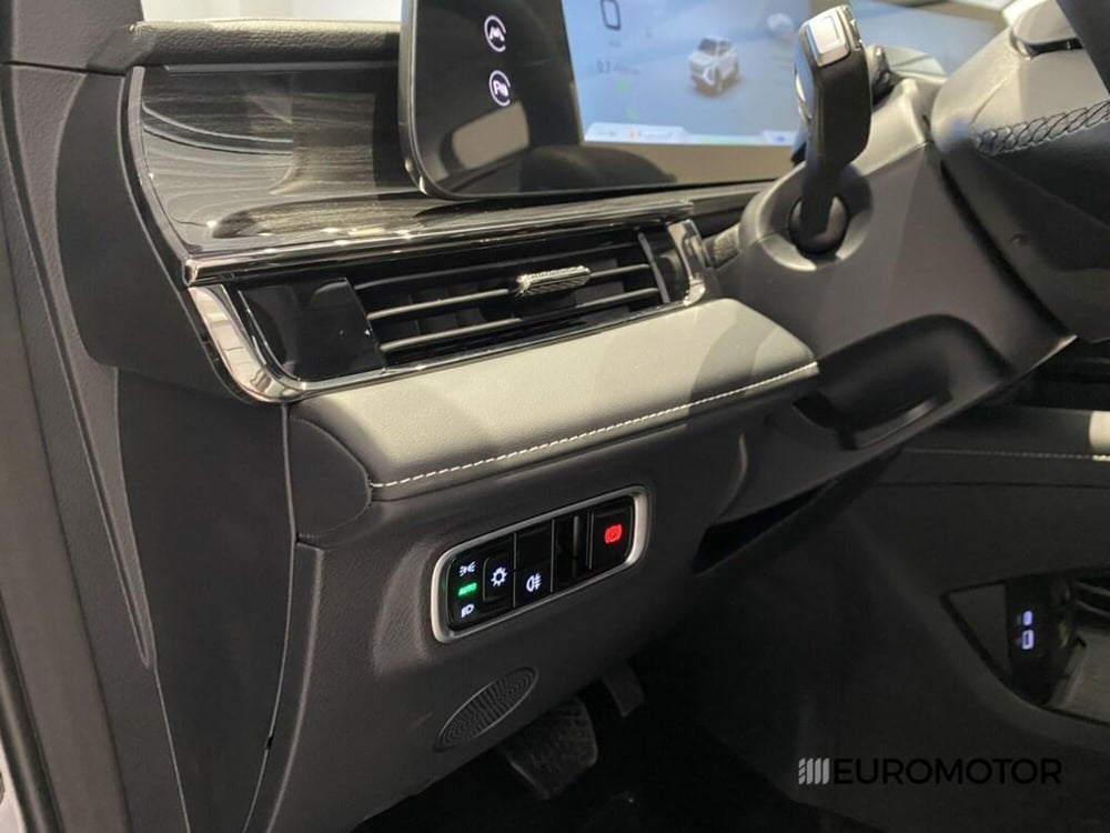 Omoda Omoda 5 nuova a Bari (13)