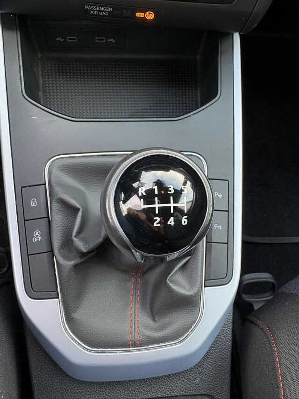 SEAT Arona usata a Verona (11)