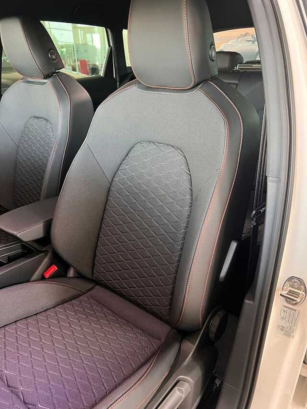 SEAT Leon ST nuova a Verona (4)