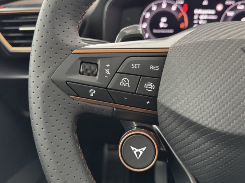 Cupra Leon nuova a Vicenza (16)