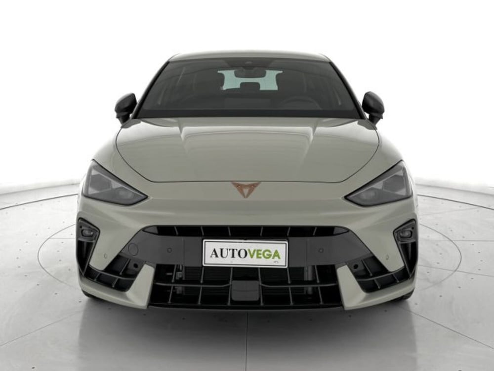 Cupra Leon nuova a Vicenza (2)
