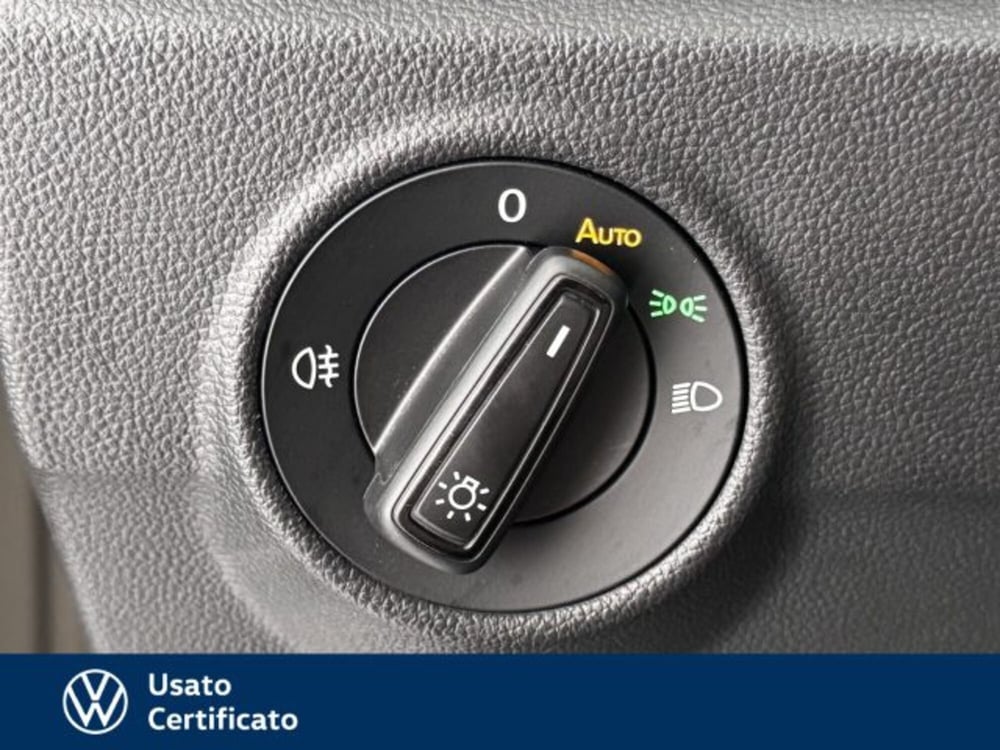 Volkswagen T-Roc usata a Vicenza (12)