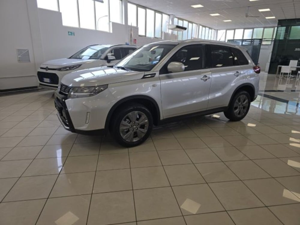 Suzuki Vitara nuova a Reggio Emilia (2)