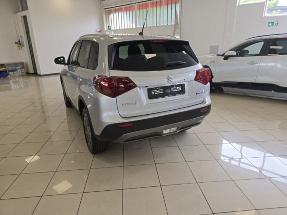 Suzuki Vitara nuova a Reggio Emilia (4)