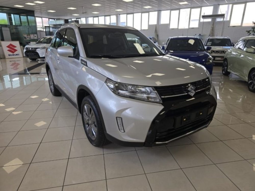 Suzuki Vitara nuova a Reggio Emilia (8)