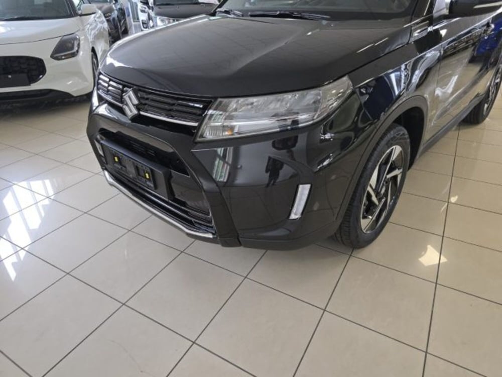 Suzuki Vitara nuova a Reggio Emilia (17)