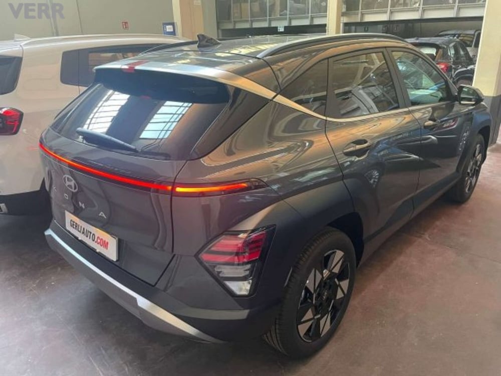 Hyundai Kona nuova a Milano (4)