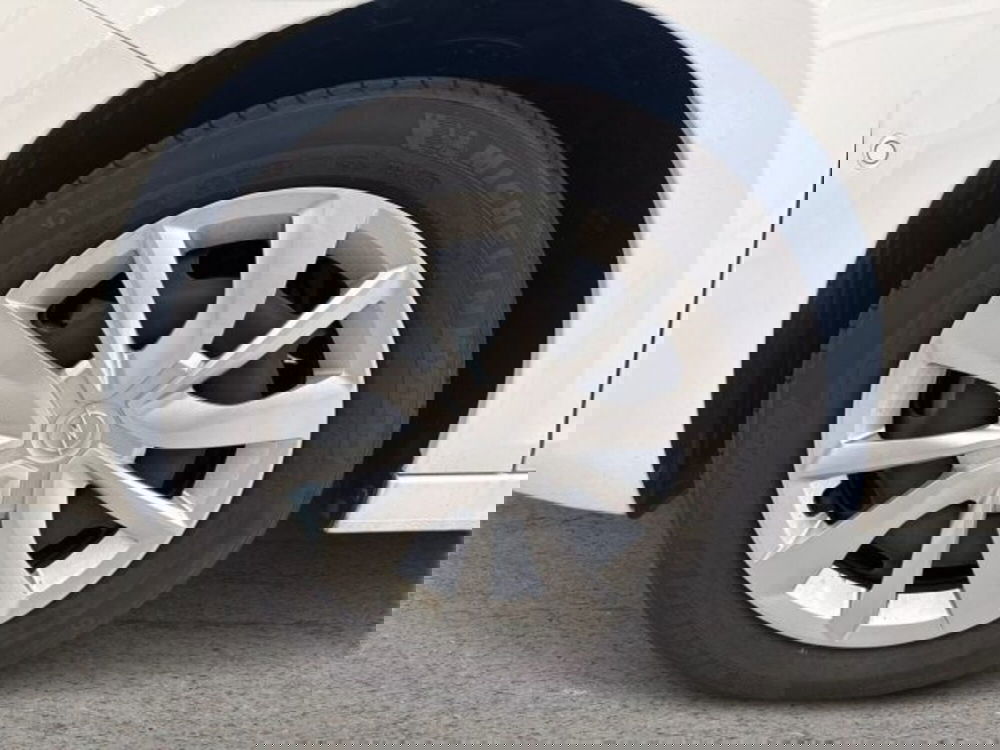 Opel Corsa nuova a Ancona (8)